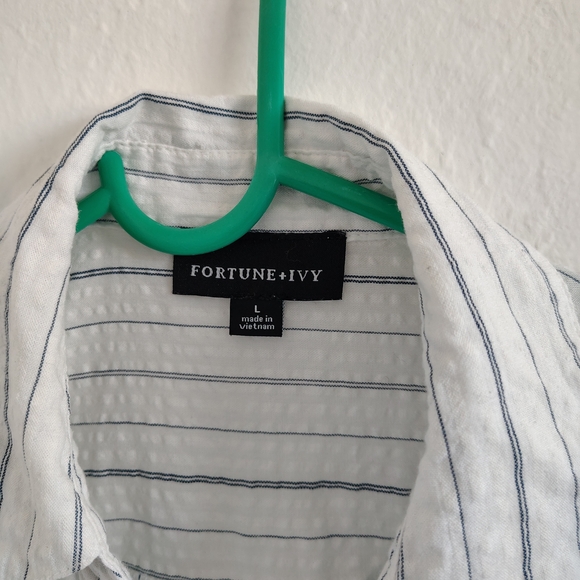 Blouse - Picture 4 of 4